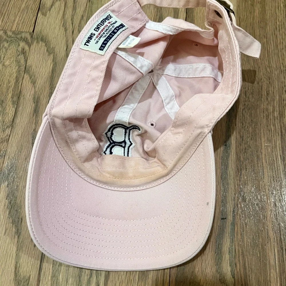 Women's Light Pink Boston Red Sox Baseball Cap with 'B' Logo